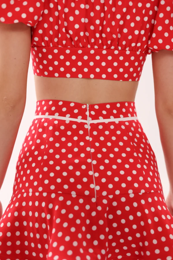 Breathable cotton mini skirt for beach vacations by REPULO’S