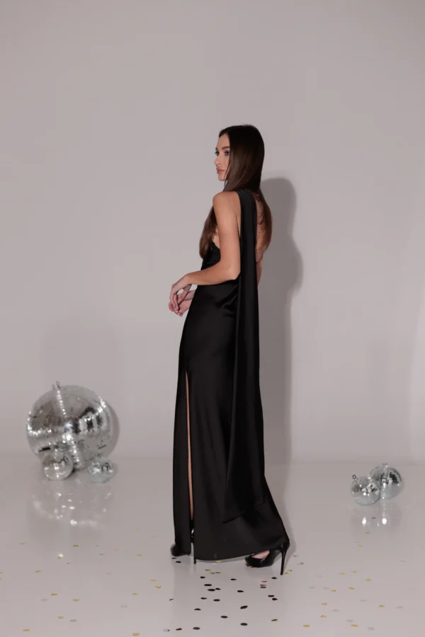 Designer luxury evening dress inspired by quiet luxury fashion by REPULO’S