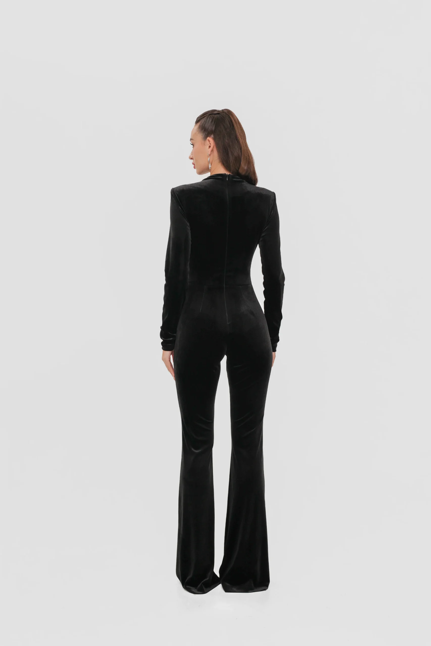 Mila velvet jumpsuit seen from the side