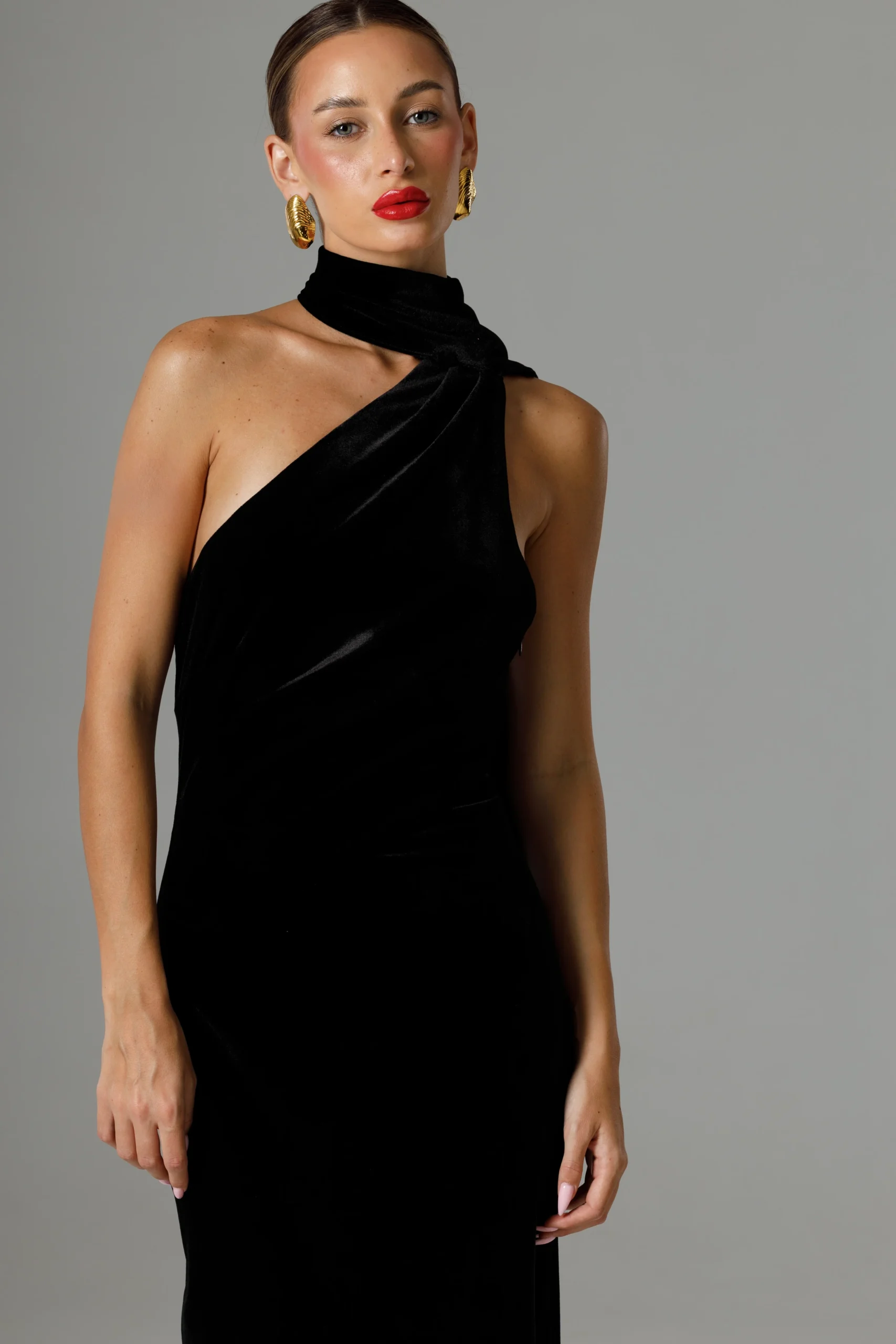 Black fringe maxi dress for a ball or Gatsby-themed party, REPULO’S
