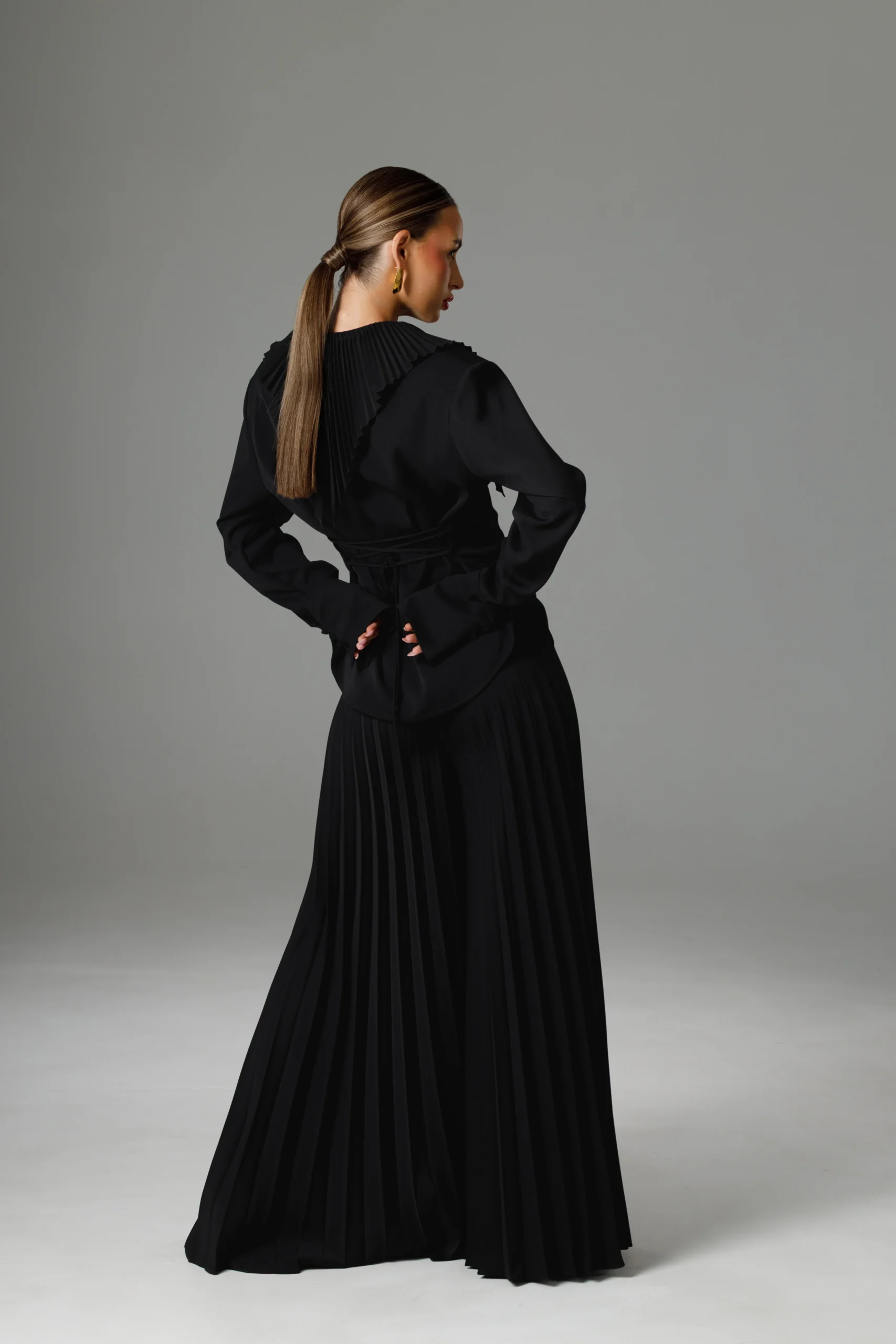 Wide leg women’s pants Amber with a high rise and elasticated back waistband, REPULO’S