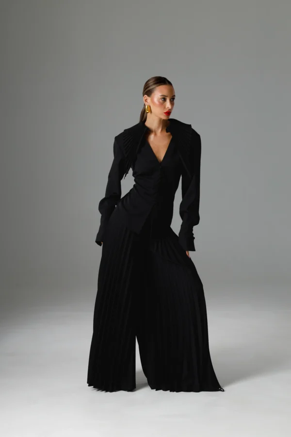 Pleated pants Amber with adjustable slits on the legs, REPULO’S