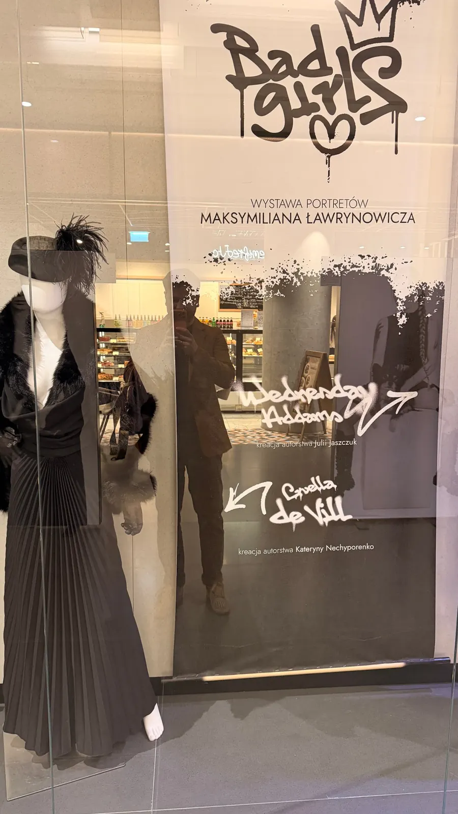 Cruella de Vil look designed by Kateryna Nechyporenko, the REPULO'S Halo pleated maxi gown at the Bad Girls exhibition